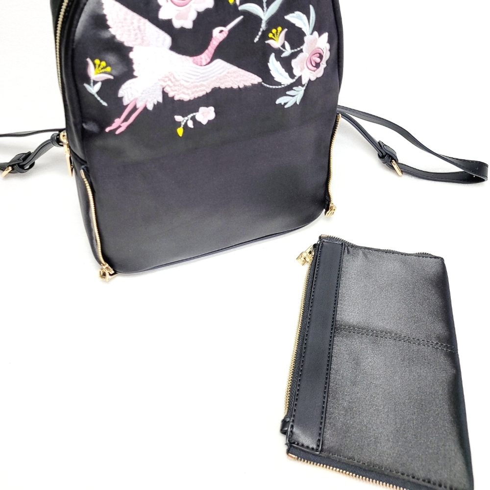 Urban Expressions Rio Satin Backpack - Picture 5 of 9